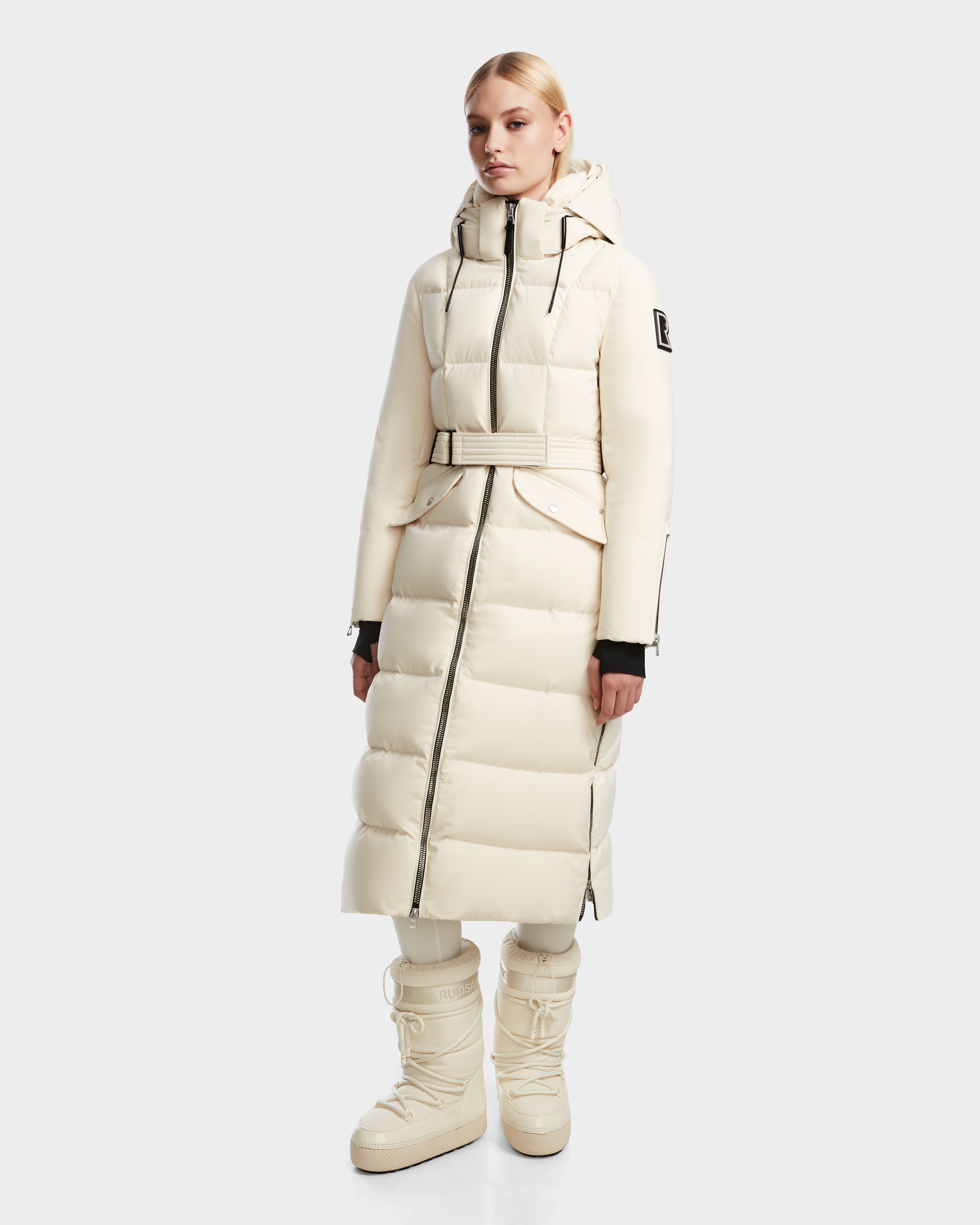 FL24_Cali_8122502_Iceland_Wome