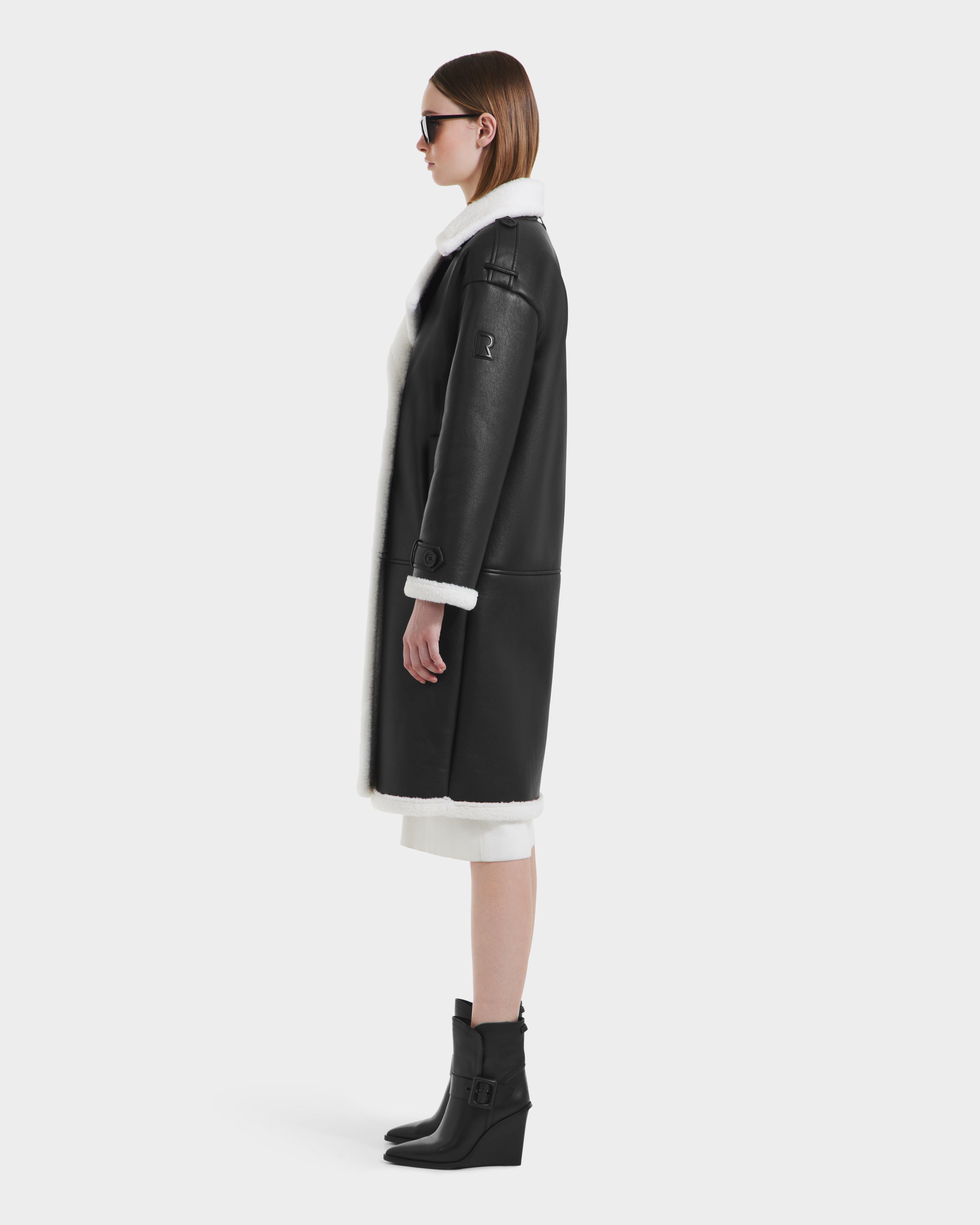 DARCY Black Outerwear: Premium Style & Protection – Rudsak