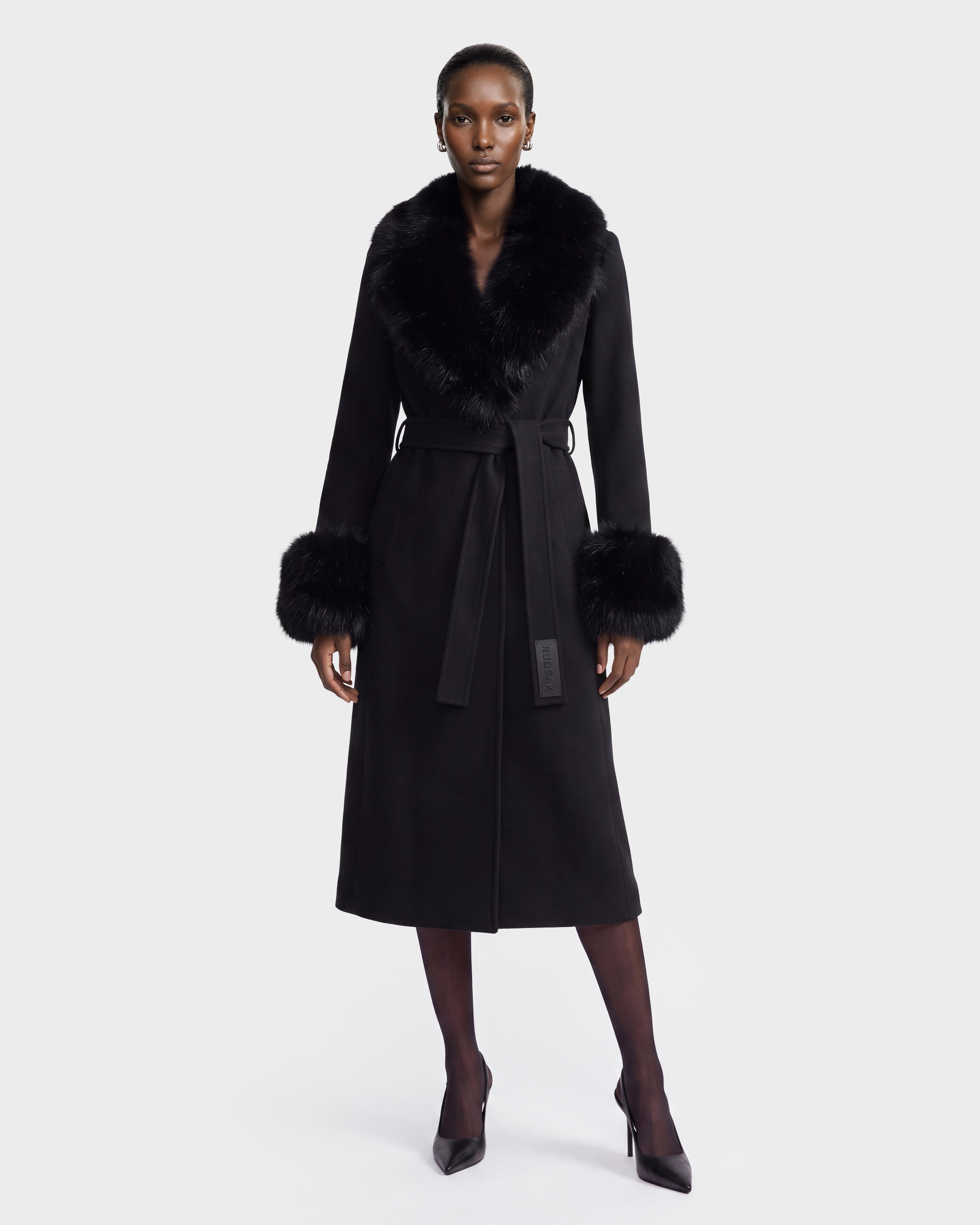 RUDE GALLERY BOA LONG COAT ブラック MARILLA WL - 8126737 Black – Rudsak