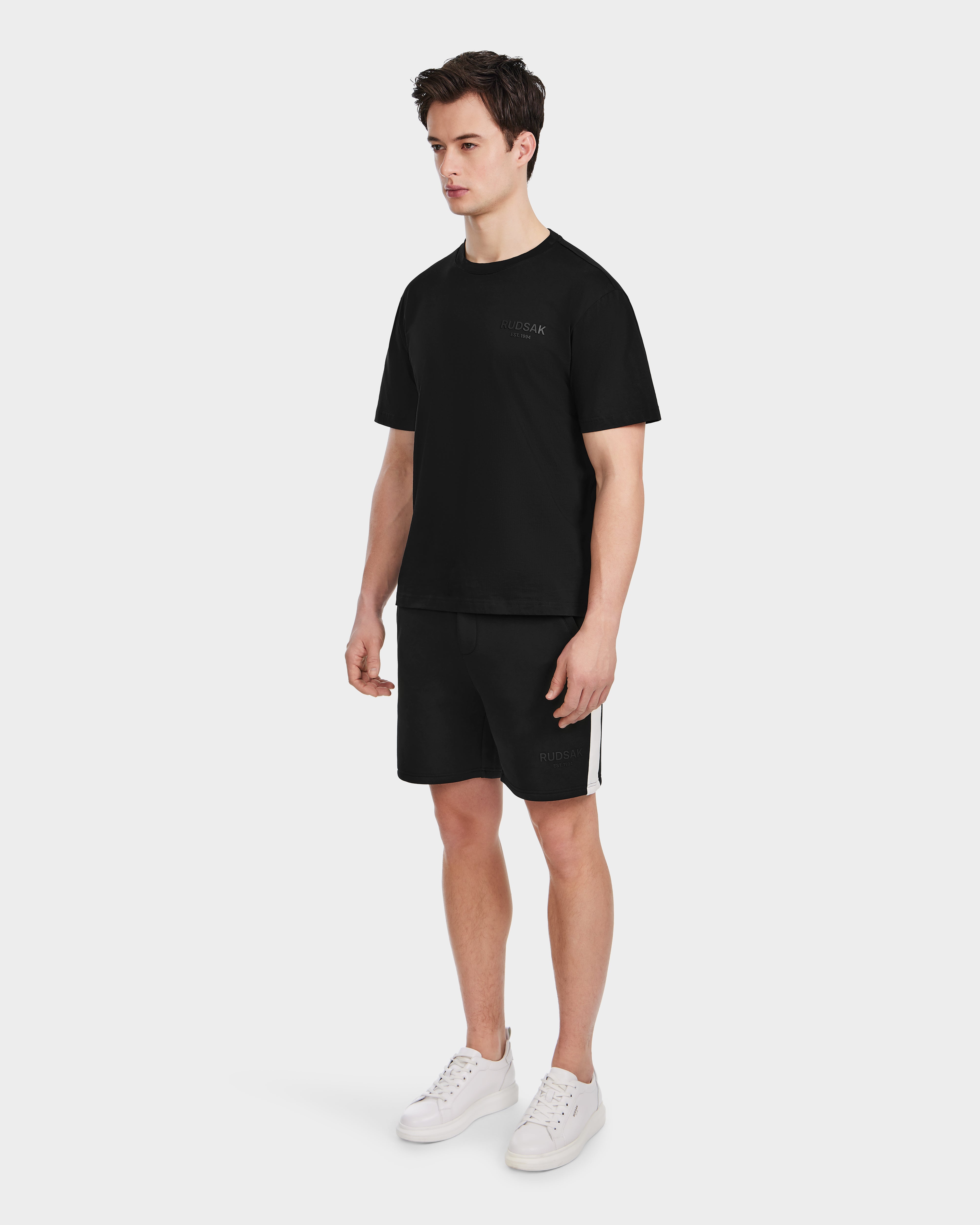 RUDSAK GRANT Men's Black Premium Cotton Tee - Stylish Comfort – Rudsak