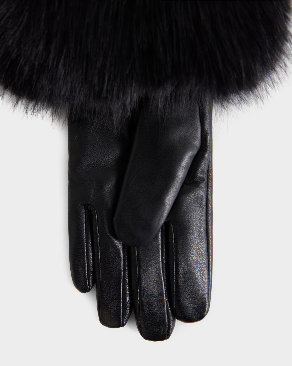 最安値 SOL×FUC Hairy Globes ZAYLA - 8426712 Black – Rudsak