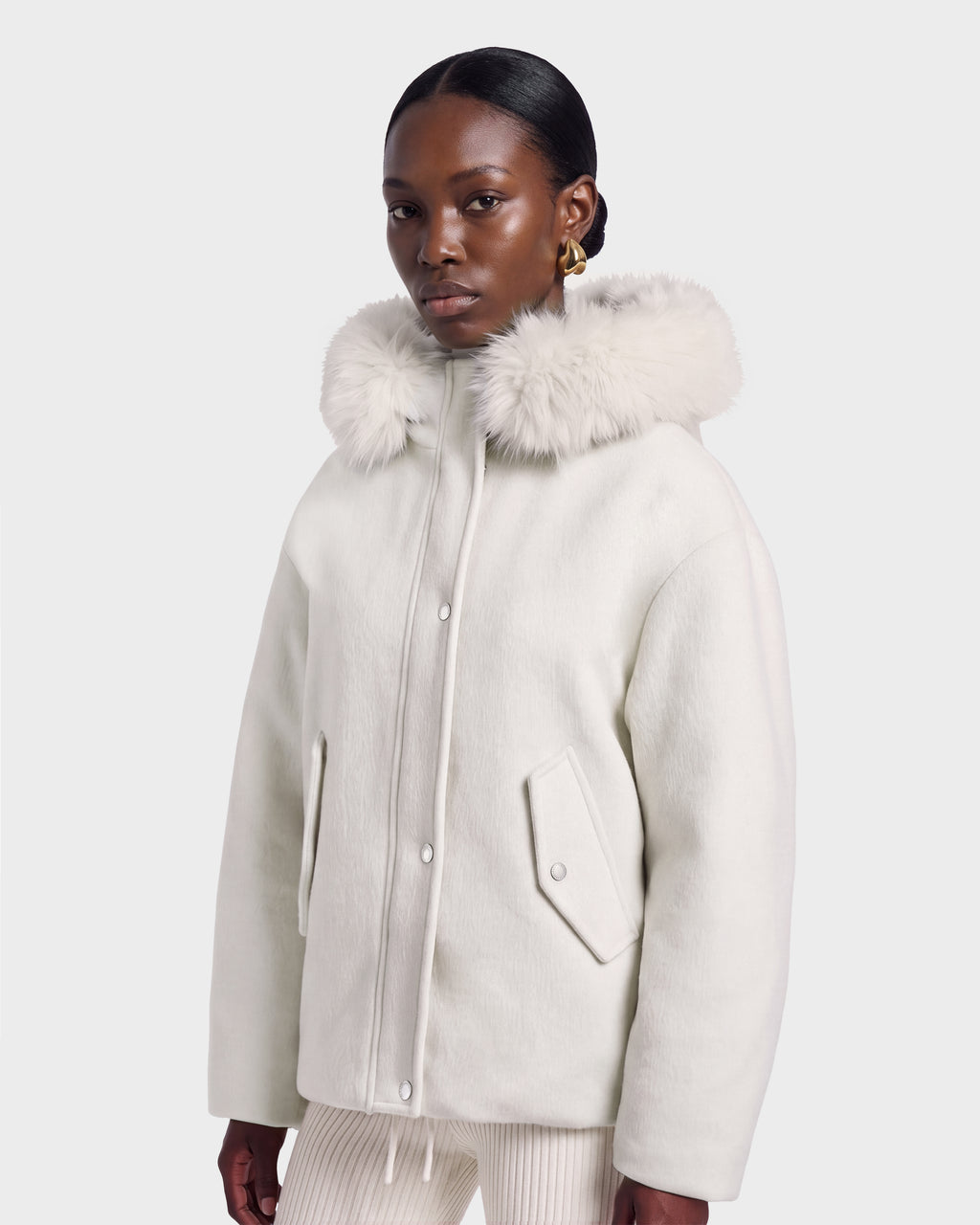 Off-white wool-blend HAZEL - 8126981 Vanilla winter coat featuring a detachable faux-fur hood, snap button closure, and side pockets.