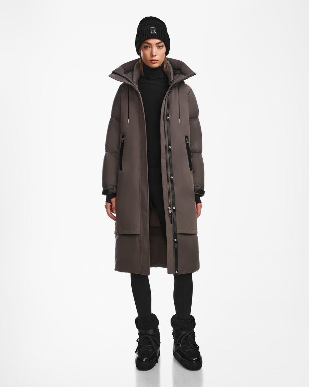 Parka de Down Women de Lowa Grey Style hivernal chaud et chic