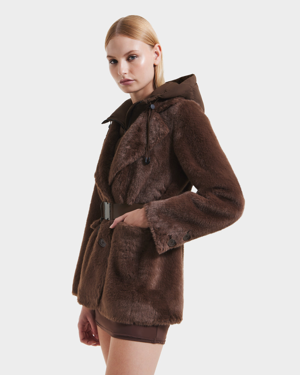 RUDSAK ASPEN F Women's Faux Fur Jacket - Style, Warmth & Comfort RUDSAK ASPEN F Women's Faux Fur Jacket - Style, Warmth & Comfort