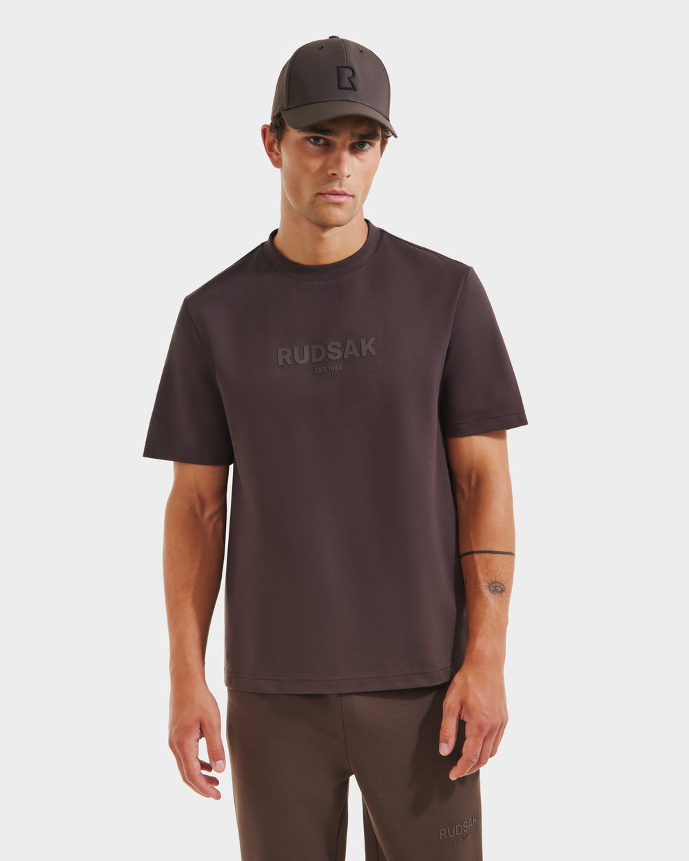 RUDSAK CASEY Espresso Men's T-Shirt | Soft, Comfy Staple – Rudsak