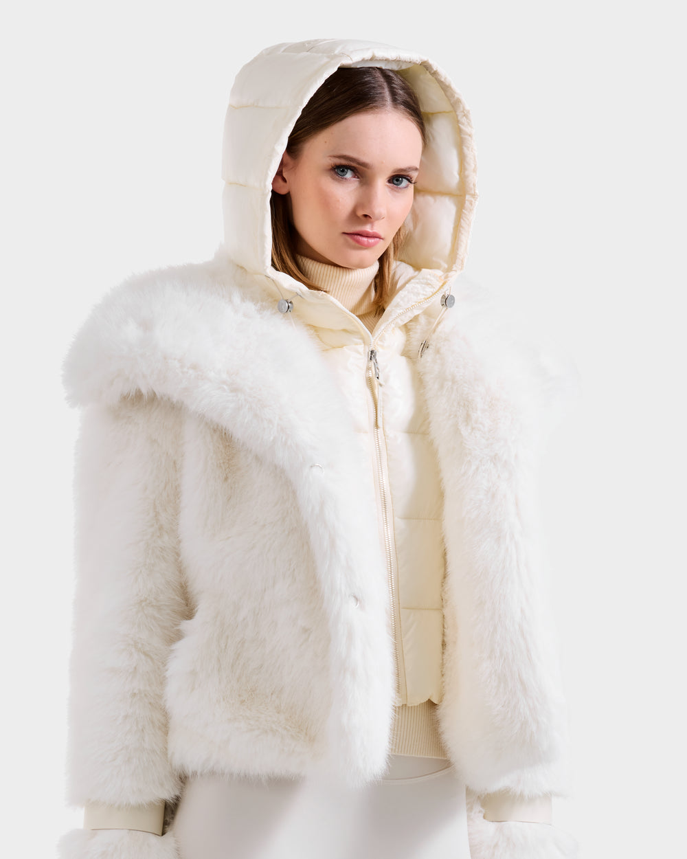KARLA カーラ Eco fur hood coat / white KARLA カーラ Eco fur hood