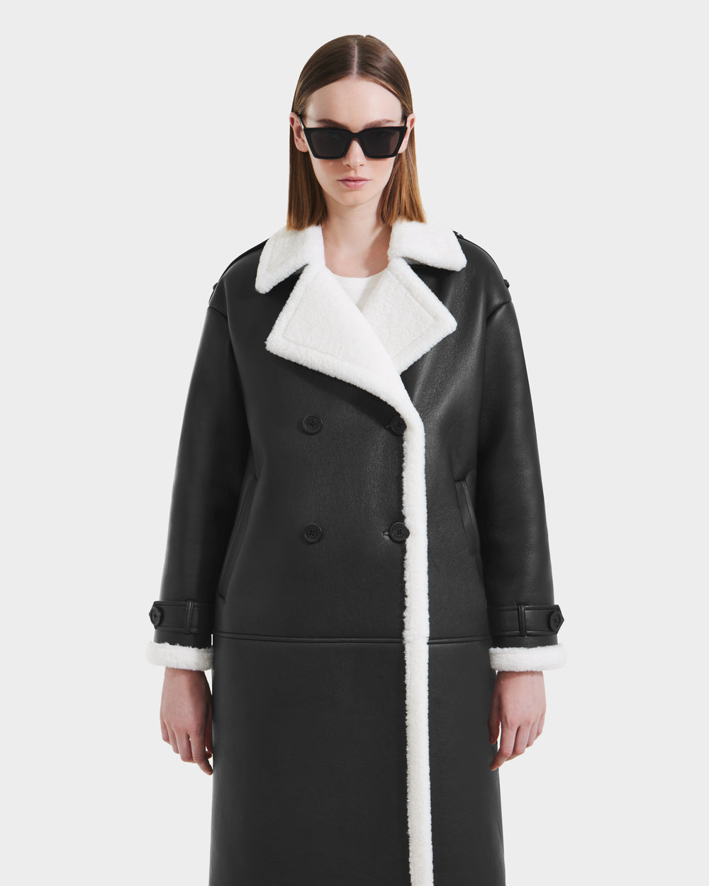 DARCY Black Outerwear: Premium Style & Protection – Rudsak