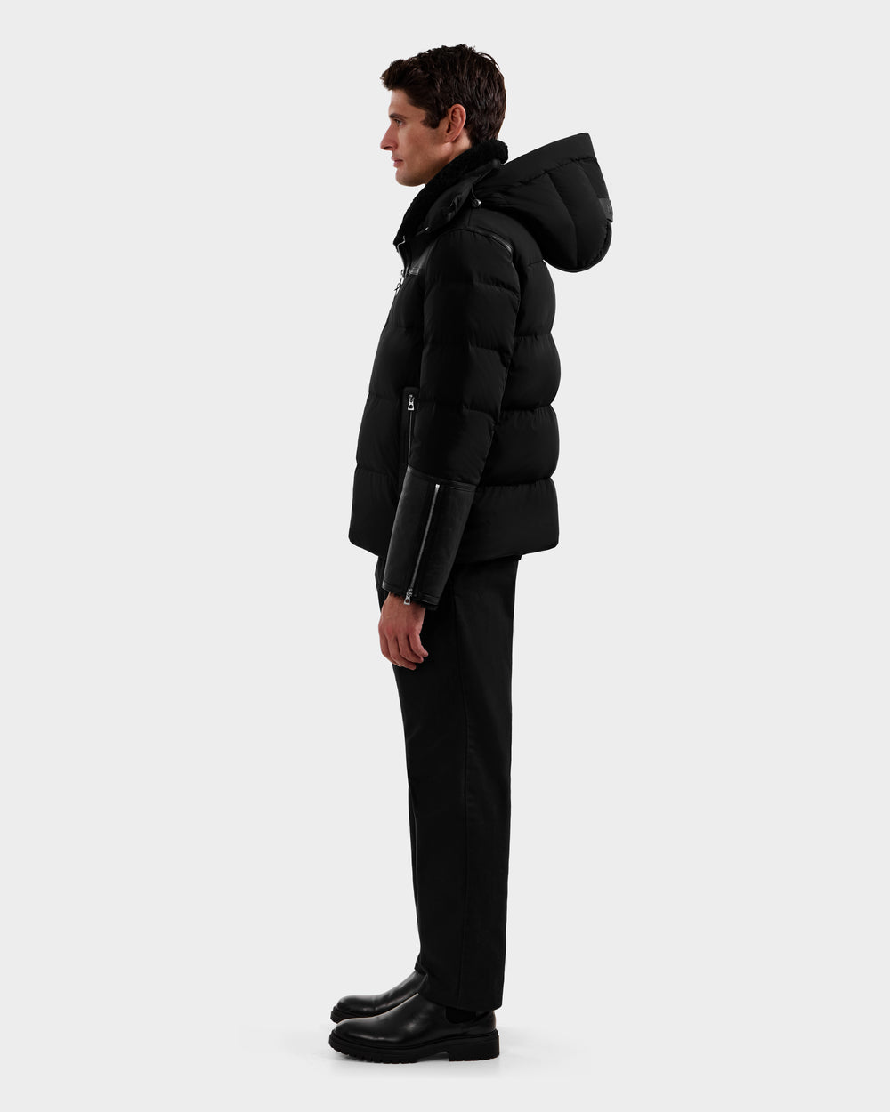 DAVID M125508 Black Outerwear: Sleek & Resilient Style – Rudsak