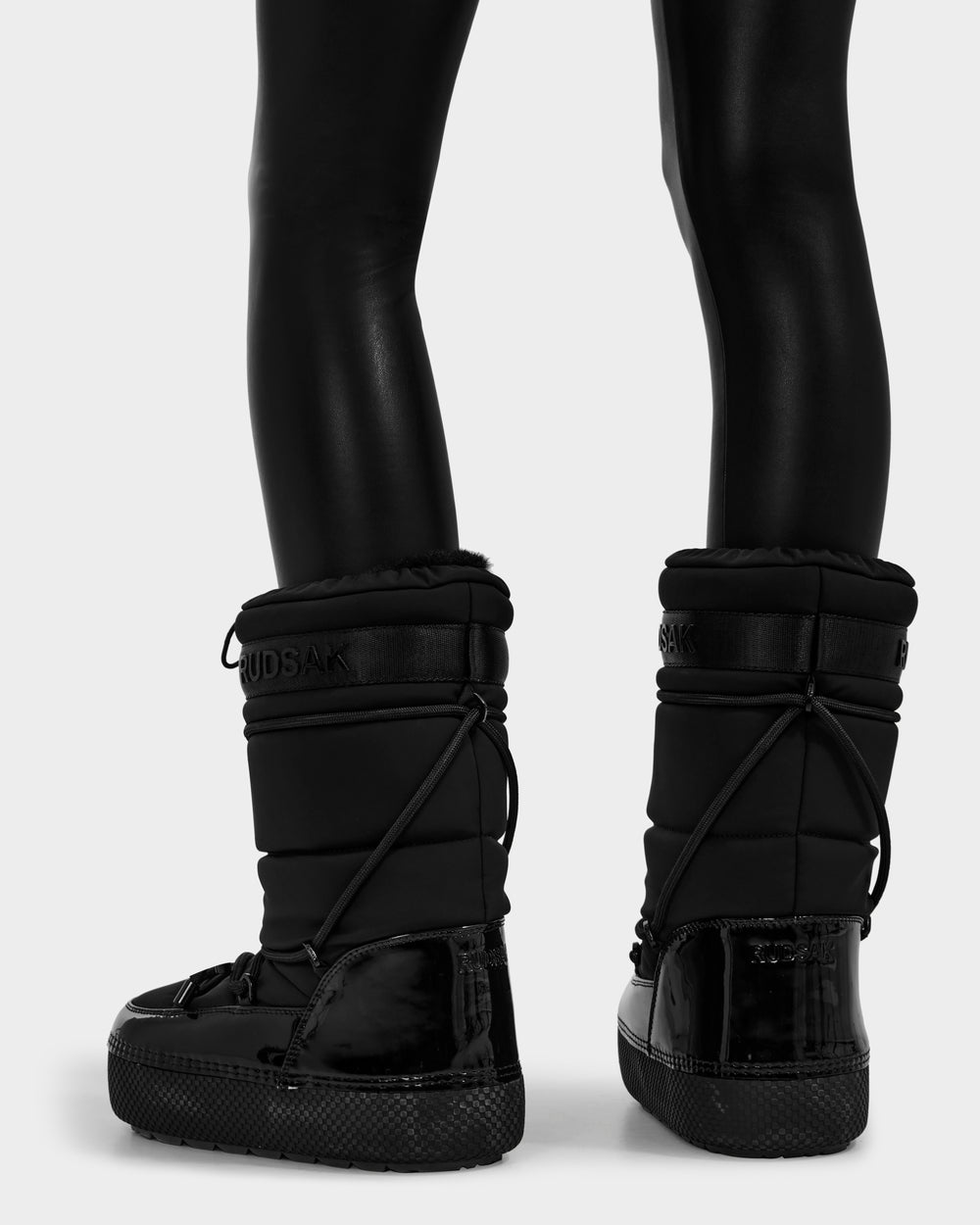 RUDSAK FARAH Women's Water-Repellent Faux Fur Winter Moon Boots