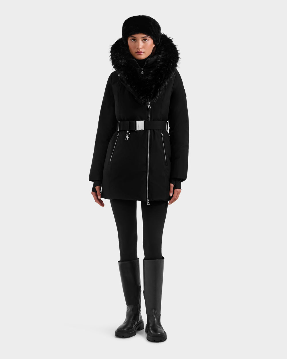 ISELLE Black Outerwear – Stylish & Versatile Layer – Rudsak