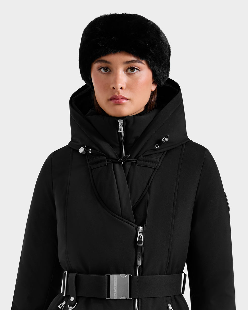 ISELLE Black Outerwear – Stylish & Versatile Layer – Rudsak