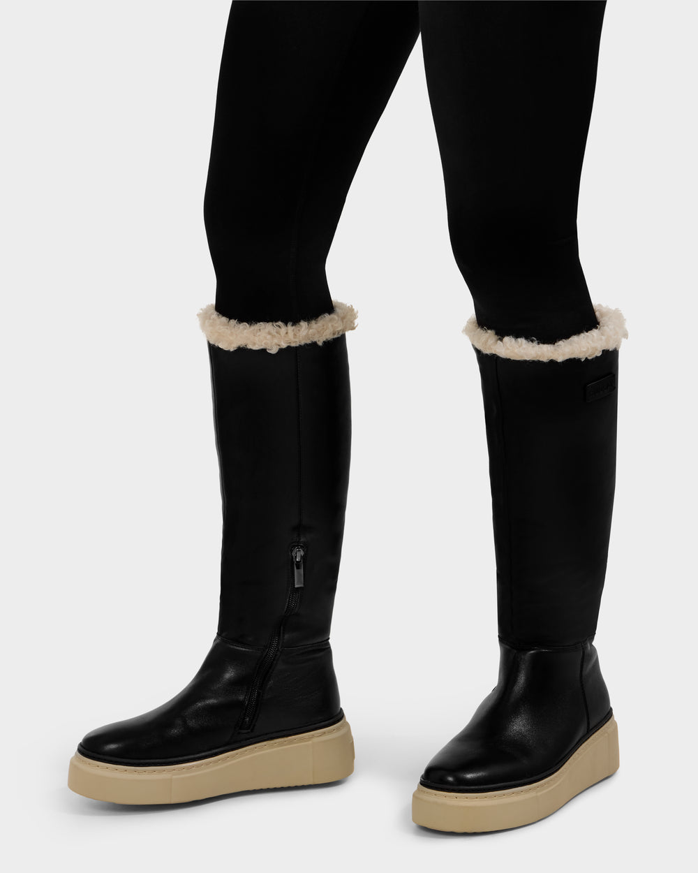 RUDSAK MIKIE L Black Foldover Shearling Boots - Warm Leather – Rudsak