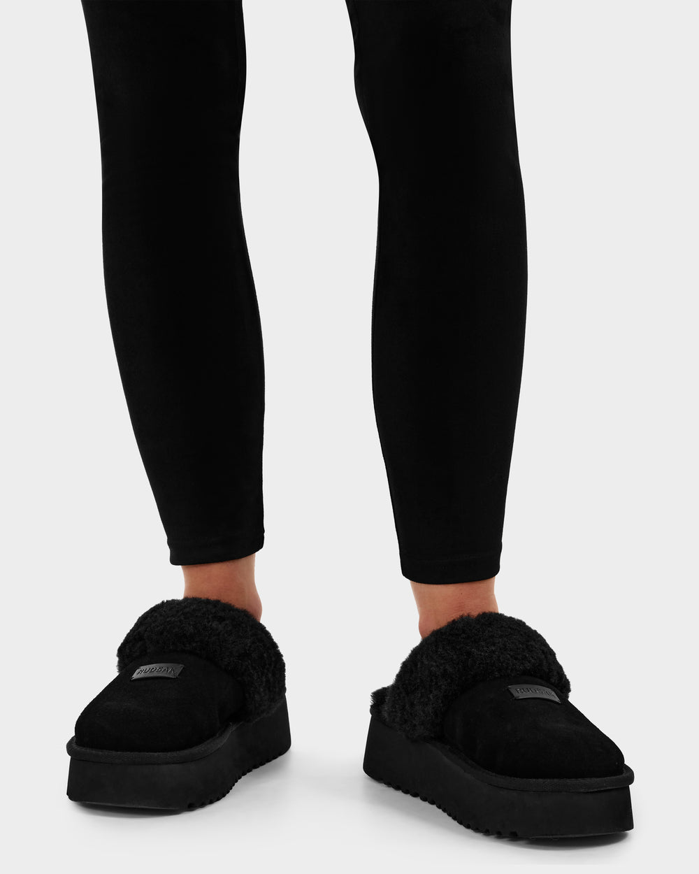 RUDSAK WILMA Black Suede Platform Slippers | Cozy & Stylish – Rudsak