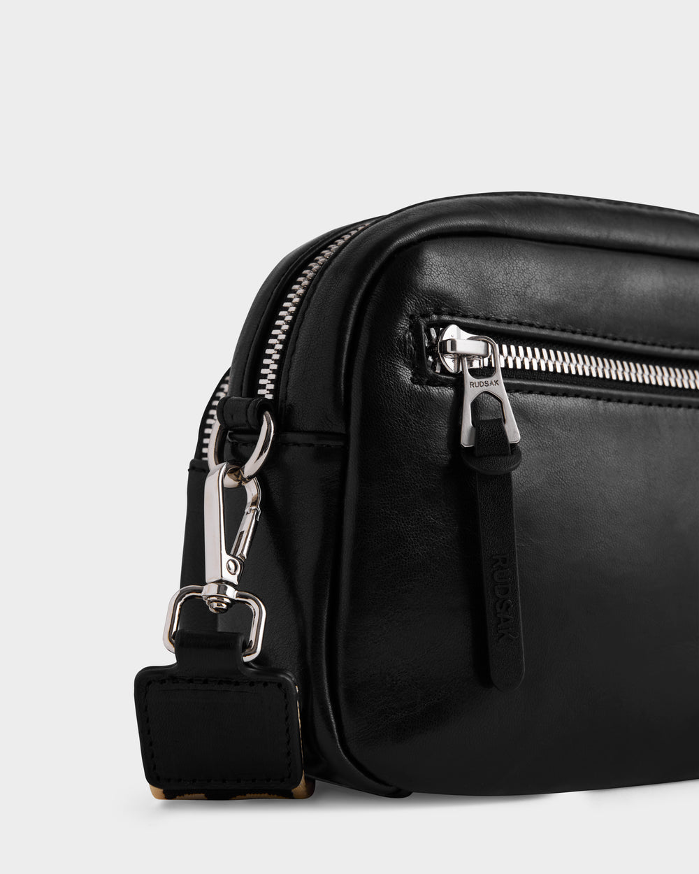 RUDSAK ZOYA L Black Leather Crossbody Bag | Smooth, Dual Zip – Rudsak