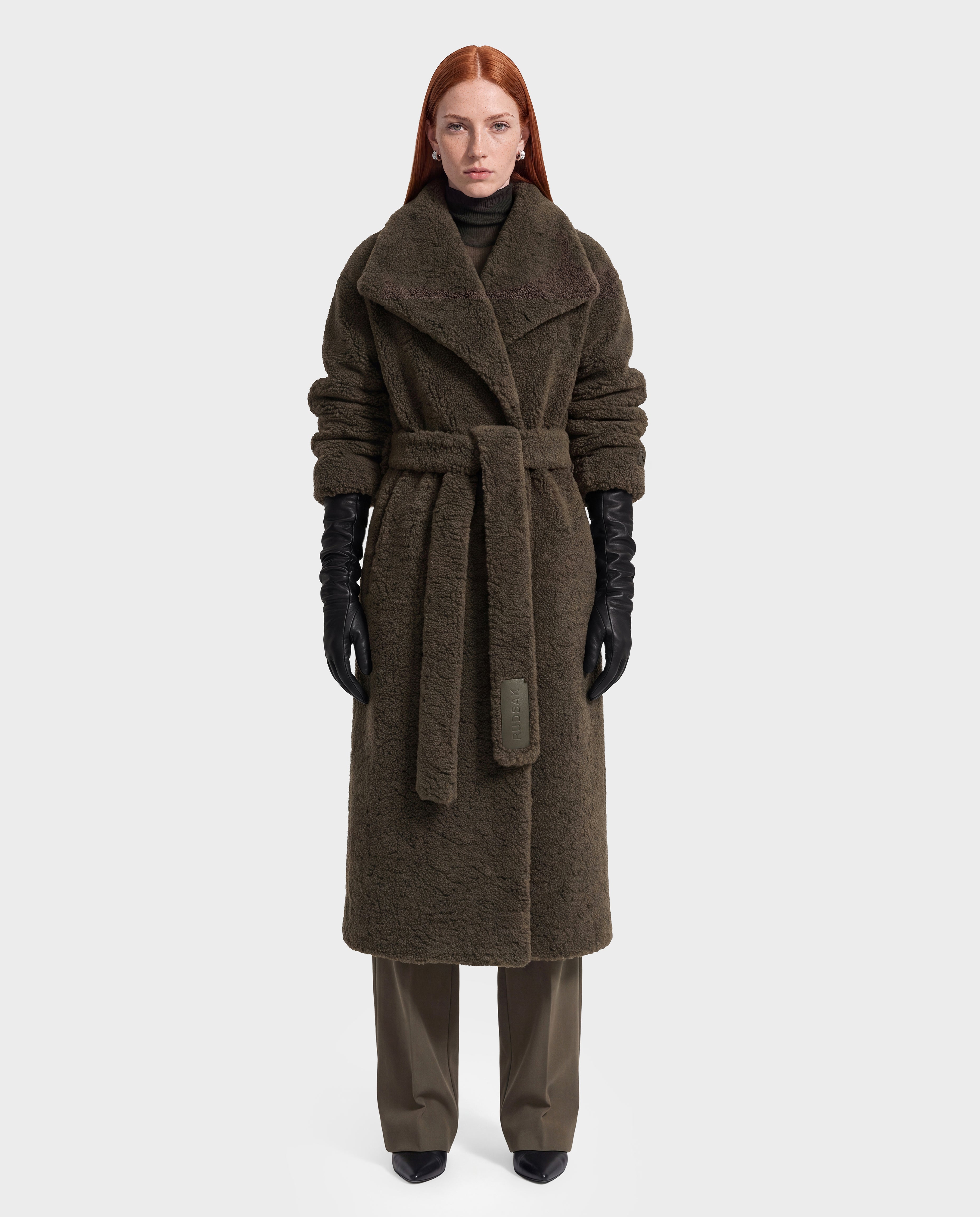 RUDSAK LILAH: Chic Black Shearling Puffer Cropped Jacket