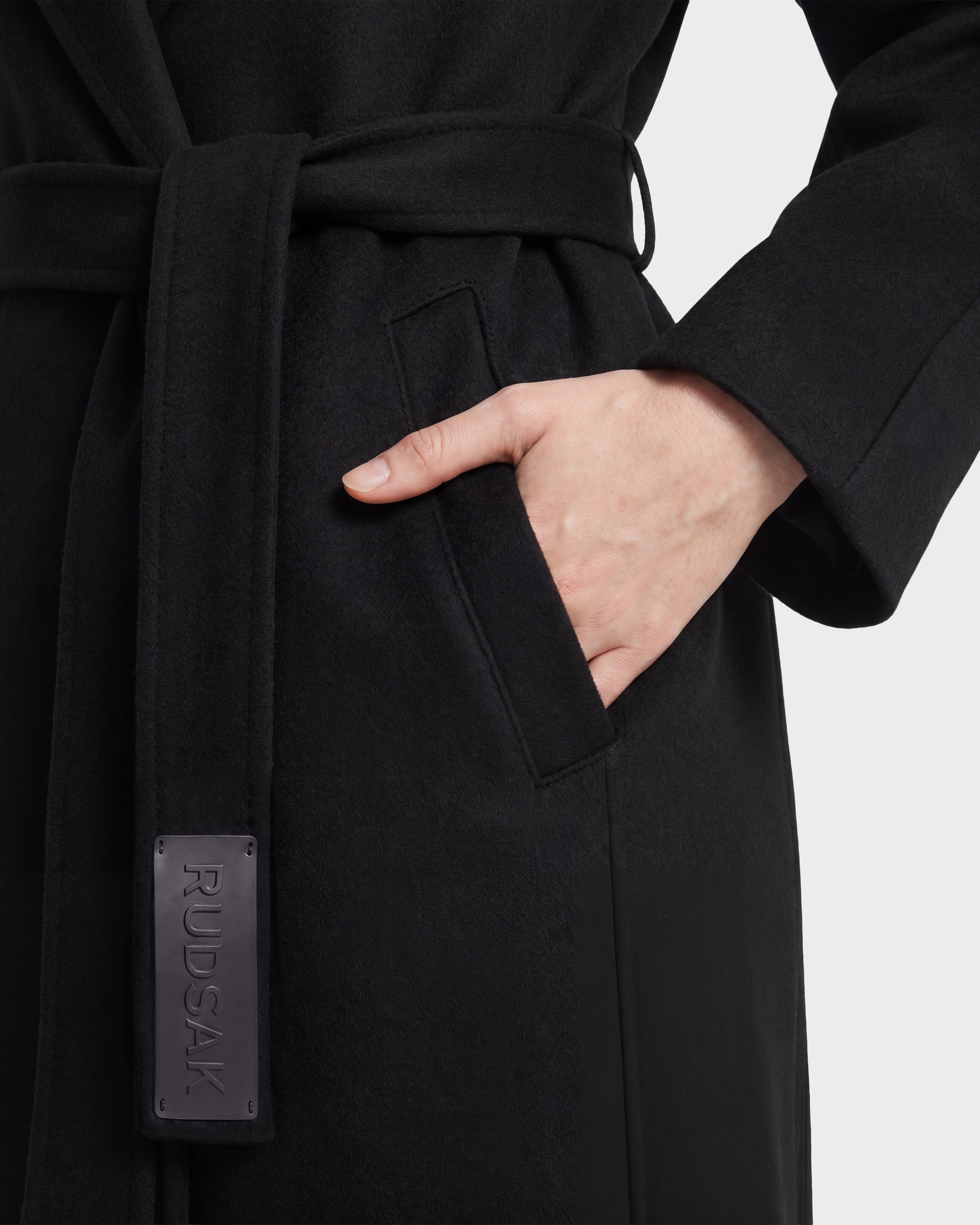 RUDSAK LILIA Women's Wool Silk Cashmere Wrap Coat - Luxe Warmth