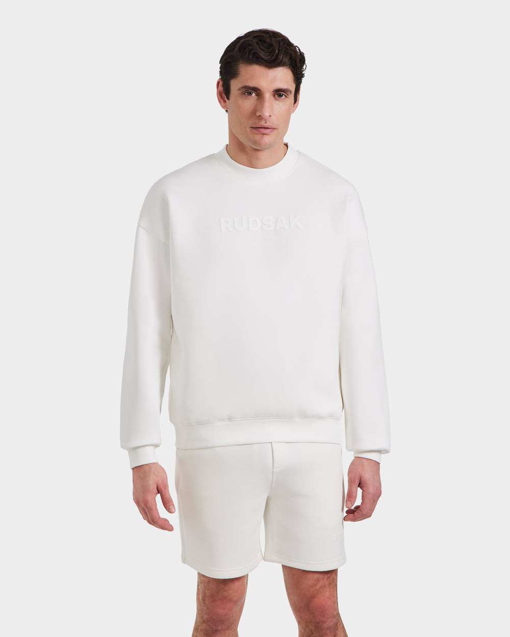 BRYN by RUDSAK Cotton Crewneck Sweatshirt - Genderless & Cozy – Rudsak BRYN by RUDSAK Cotton Crewneck Sweatshirt - Genderless & Cozy – Rudsak