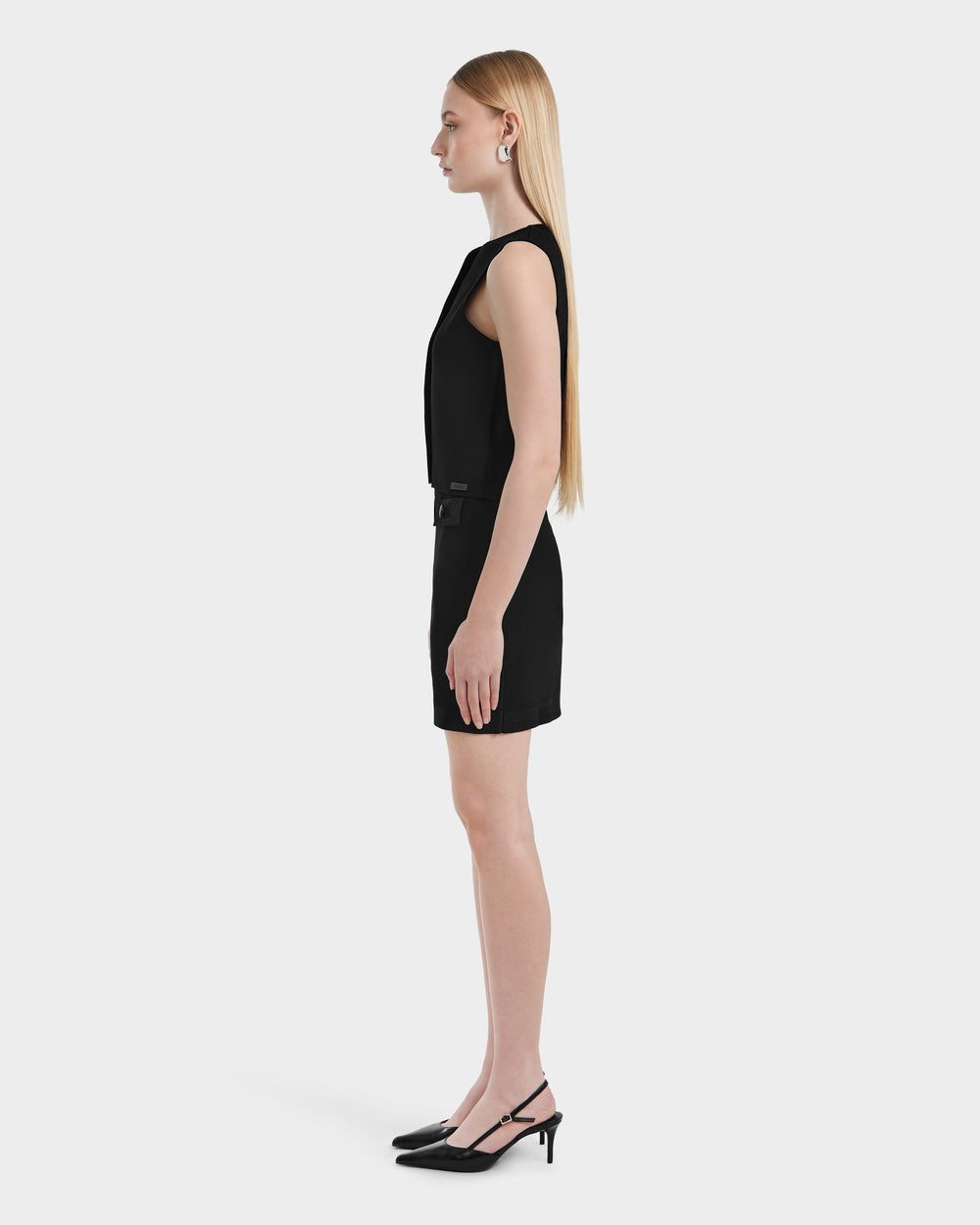 RUDSAK MARYAM Black Knit Vest - Versatile & Chic Layer – Rudsak