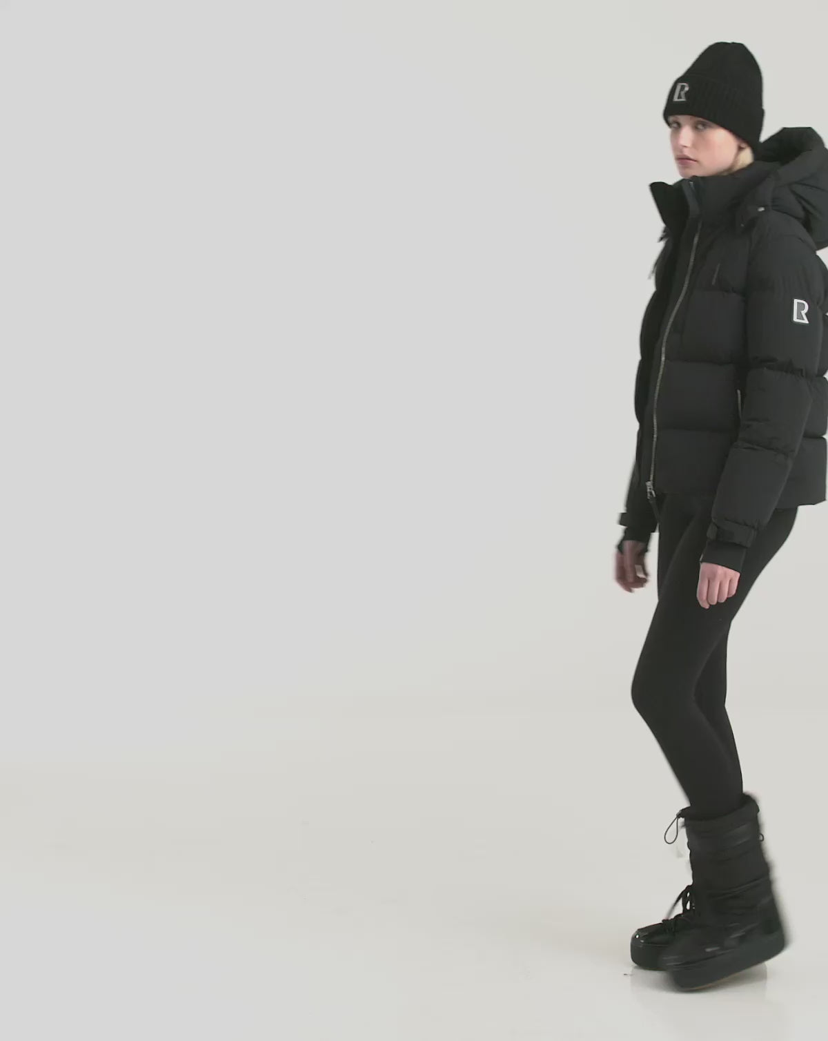 ASHLYN M - 8124564 Black