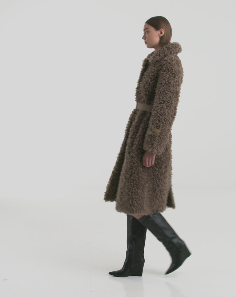 KAMILAH - 8124827 Camel