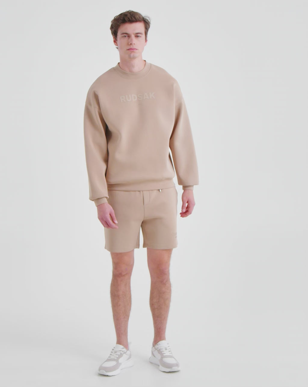 BRYN - 9524007 Almond M