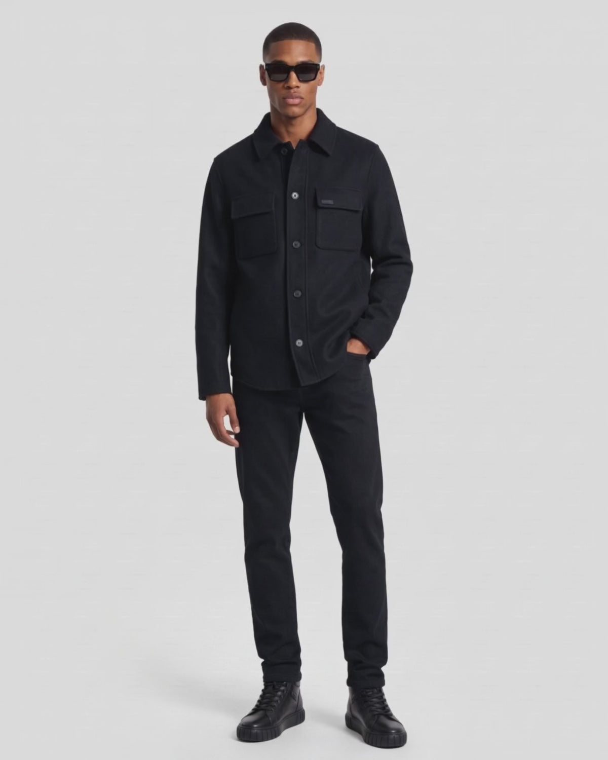 MACKENZIE - 6126715 Black