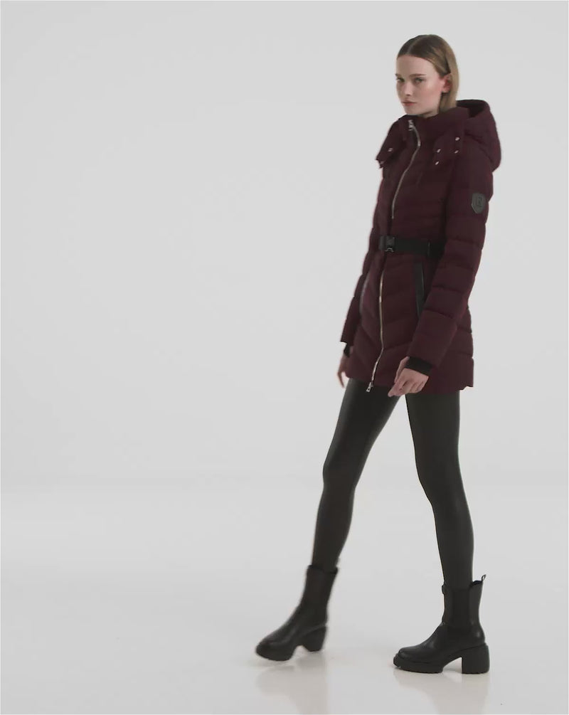 MALAYA M - L123554 Wine