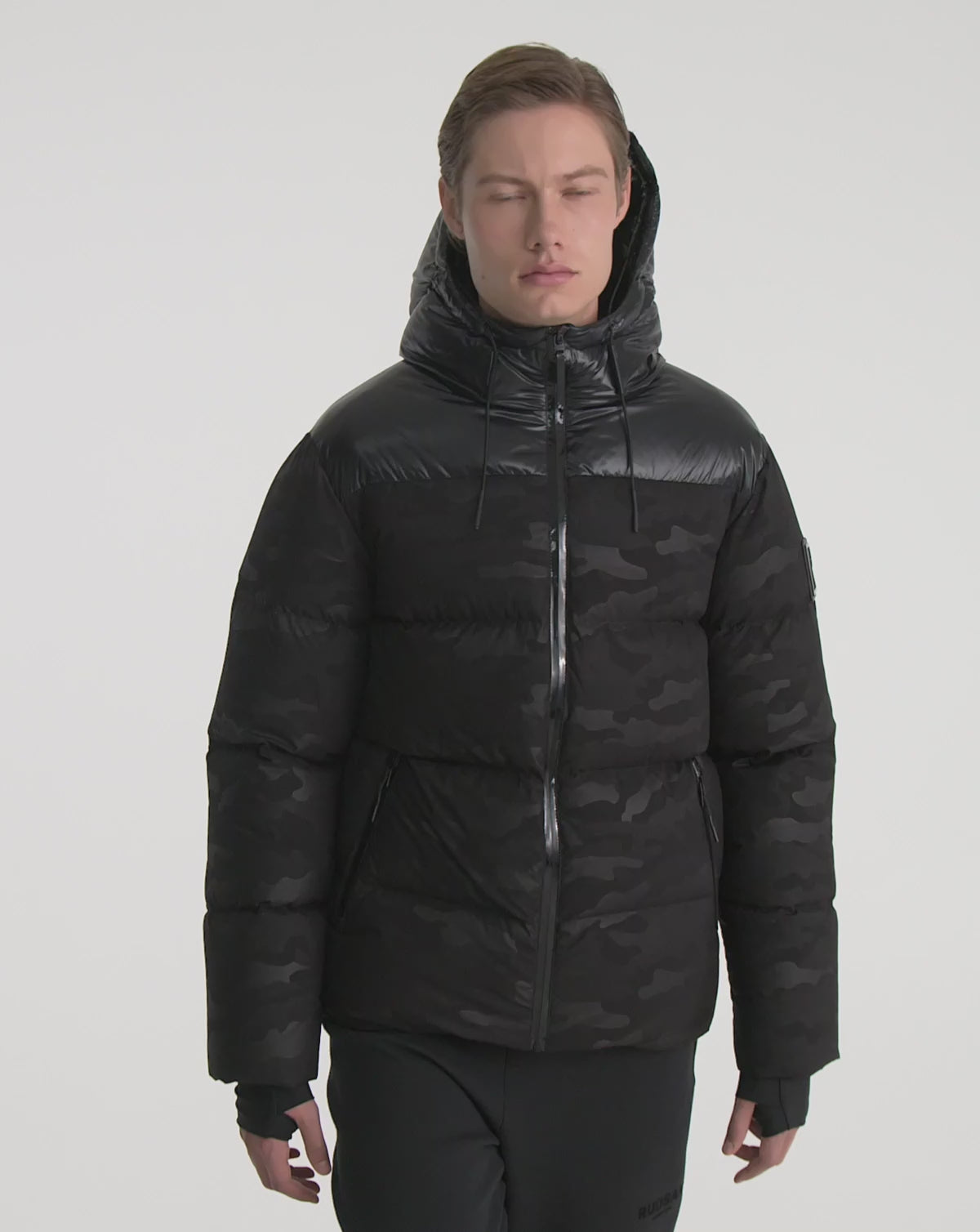 Hooded top black puffer