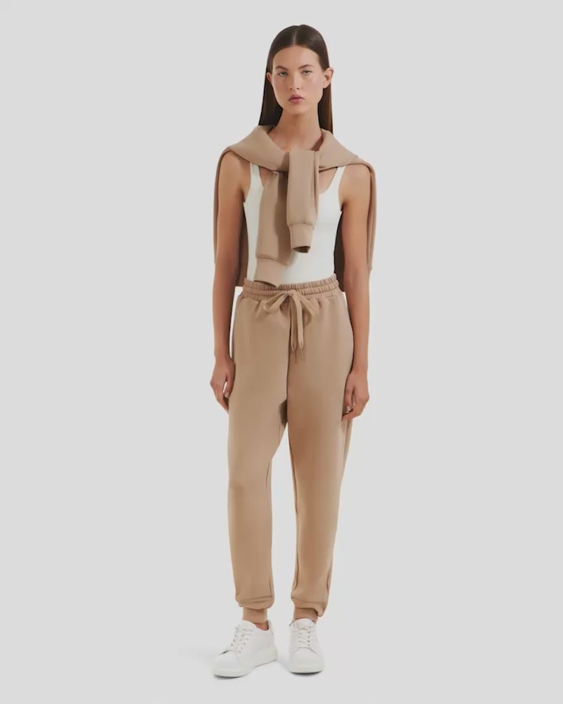JOSS - 9524009 Almond W