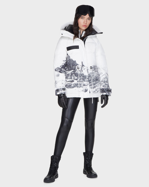 Womens_Outerwear_Ski_Parka_MAN